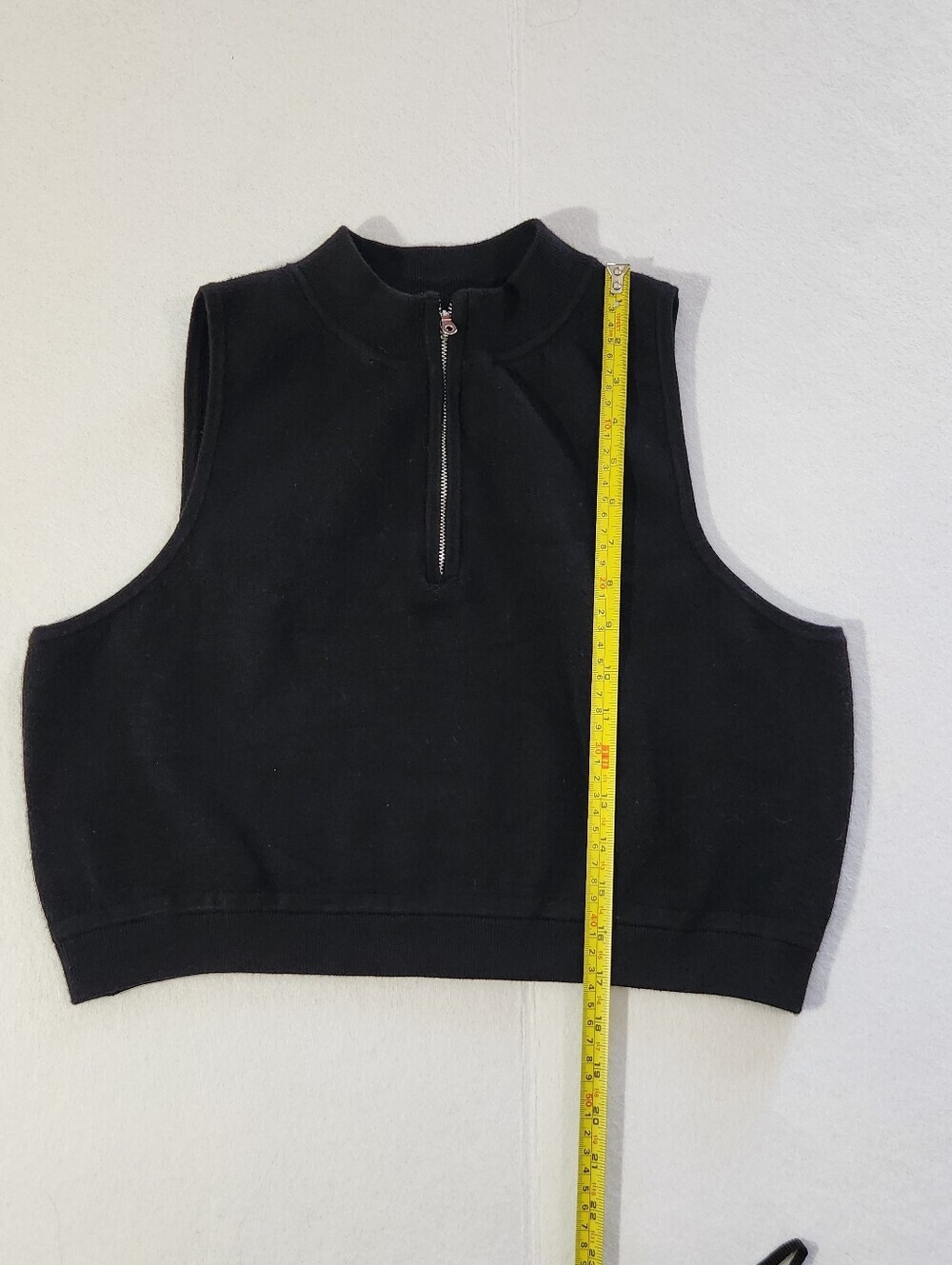 wild fable Black Ribbed Knit Crop Top with Front Zip Detail Size XXL - Picture 4 of 8